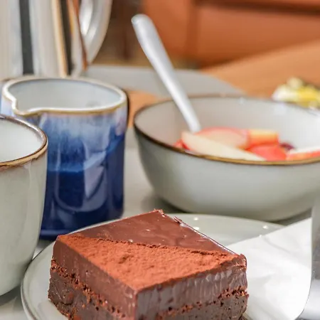 Town Hall غيوسبرو