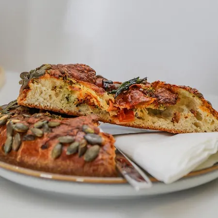 Town Hall Daire Guisborough