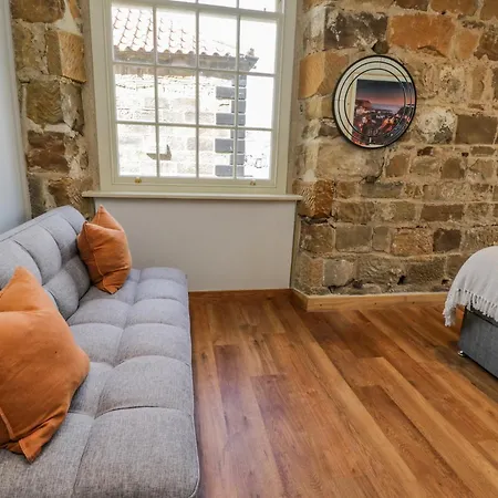 Daire Town Hall Guisborough