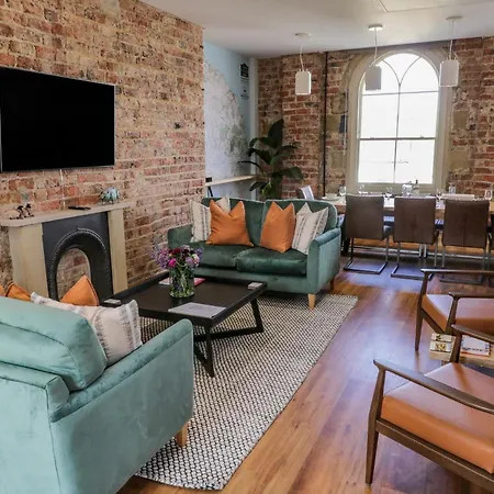 Town Hall * Guisborough